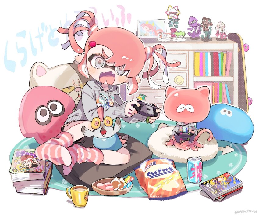 1girl amezawa_koma amiibo bag_of_chips black_shorts can character_pillow commentary_request controller cup drawstring drink_can full_body game_controller grey_eyes grey_hoodie hair_ornament hairclip heart heart_in_eye highres holding holding_controller holding_game_controller hood hood_down hoodie indoors inkling inkling_girl inkling_player_character jellyfish_(splatoon) judd_(splatoon) long_sleeves marina_(splatoon) mug n-zap_(splatoon) nintendo nintendo_switch_pro_controller no_shoes on_pillow open_mouth pearl_(splatoon) pink_hair pink_socks pointy_ears short_hair short_twintails shorts sidelocks sitting smallfry_(splatoon) socks solo splatoon_(series) splatoon_3 splattershot_jr._(splatoon) squid_hair_ornament striped_clothes striped_socks stuffed_squid swept_bangs symbol_in_eye tentacle_hair twintails two-tone_socks v-shaped_eyebrows white_socks