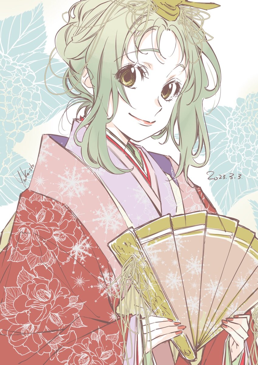 1girl amanchu! artist_name brown_eyes closed_mouth dated eyelashes floral_background floral_print folding_fan forehead green_hair hand_fan highres hirabitai holding holding_fan itou_youko japanese_clothes karaginu_mo kimono kohinata_hikari looking_at_viewer print_kimono red_kimono red_nails sidelocks signature smile solo upper_body wide_sleeves