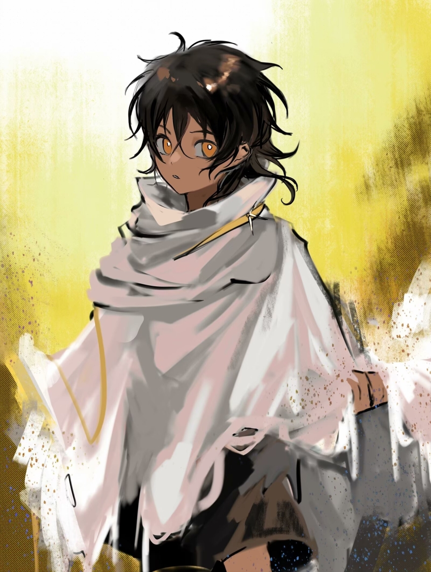 1boy arknights black_hair black_shorts bright_pupils chinese_commentary cloak commentary_request cowboy_shot dark-skinned_male dark_skin hair_between_eyes highres male_focus orange_eyes short_hair shorts solo thorns_(arknights) torn_cloak torn_clothes tuitangguxuanshou white_cloak white_pupils yellow_background
