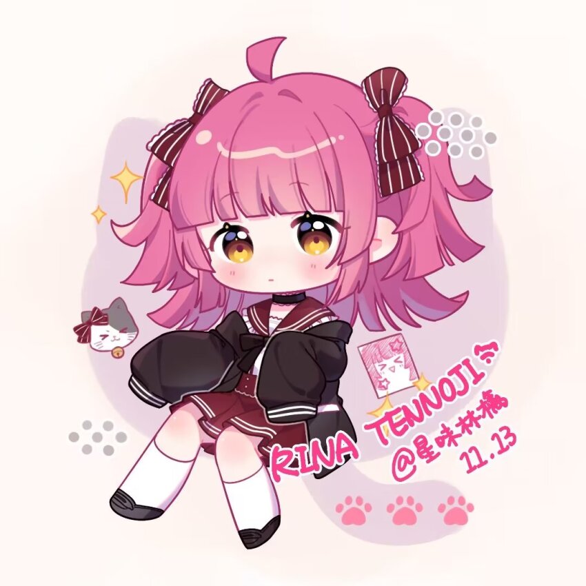 &gt;_&lt; 1girl ahoge black_bow black_cardigan black_choker black_footwear blush bow brown_sailor_collar brown_skirt cardigan character_name chibi choker commentary dated expressionless hair_bow long_sleeves looking_at_viewer love_live! love_live!_nijigasaki_high_school_idol_club medium_hair official_alternate_hairstyle open_cardigan open_clothes paw_print pink_background pink_hair rina-chan_board sailor_collar sidelocks skirt sleeves_past_fingers sleeves_past_wrists socks solo sparkle starringooo tennoji_rina twintails white_socks yellow_eyes