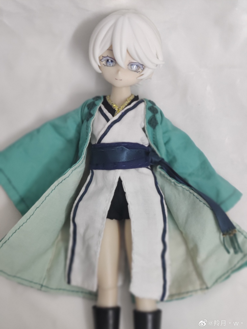 1girl absurdres bare_legs belt black_belt character_doll chinese_clothes closed_mouth colored_eyelashes doll figure flat_chest grey_eyes highres light_smile long_sleeves outstretched_arms photo_(medium) realistic short_hair short_shorts shorts spread_arms tomboy vocaloid vsinger_(vocaloid) watermark weibo_username weibo_watermark white_eyelashes white_hair wide_sleeves yanhe yanhe_(daojianchunqiu)
