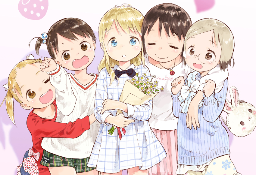 5girls :o ;d =_= ana_coppola angry animal_bag arm_around_shoulder arm_around_waist arm_up bag barasui black_bow black_neckwear blonde_hair blue_dress blue_eyes blue_sweater blurry blush_stickers bouquet bow bowtie brown_eyes brown_hair chamomile child clenched_hand clenched_hands closed_eyes closed_mouth clothes_writing collarbone collared_dress cowboy_shot d: depth_of_field dot_nose dress eye_contact facing_viewer fang floral_print flower frills from_side glasses green_shorts grey_background grey_hair hair_bobbles hair_ornament hair_over_shoulder hair_ribbon hands_up head_tilt heart highres holding holding_bouquet hug hug_from_behind ichigo_mashimaro itou_chika itou_nobue jewelry leaning_forward long_hair long_sleeves looking_at_another looking_at_viewer looking_to_the_side looking_up matsuoka_miu multicolored_hair multiple_girls necklace official_art one_eye_closed open_mouth parted_bangs parted_lips pink_bow pink_skirt plaid_clothes plaid_dress plaid_shorts pleated_dress pleated_skirt polka_dot print_skirt puffy_long_sleeves puffy_sleeves rabbit_bag red_ribbon red_shirt ribbed_sweater ribbon round_teeth sakuragi_matsuri semi-rimless_eyewear shadow shiny_skin shirt short_hair short_twintails shorts shoulder_bag siblings side_ponytail sisters skirt sleeve_cuffs smile sweat sweater swept_bangs tareme teeth twintails two-tone_hair under-rim_eyewear upper_teeth_only v-shaped_eyebrows white_bow white_flower white_shirt white_sweater wing_collar yellow_skirt