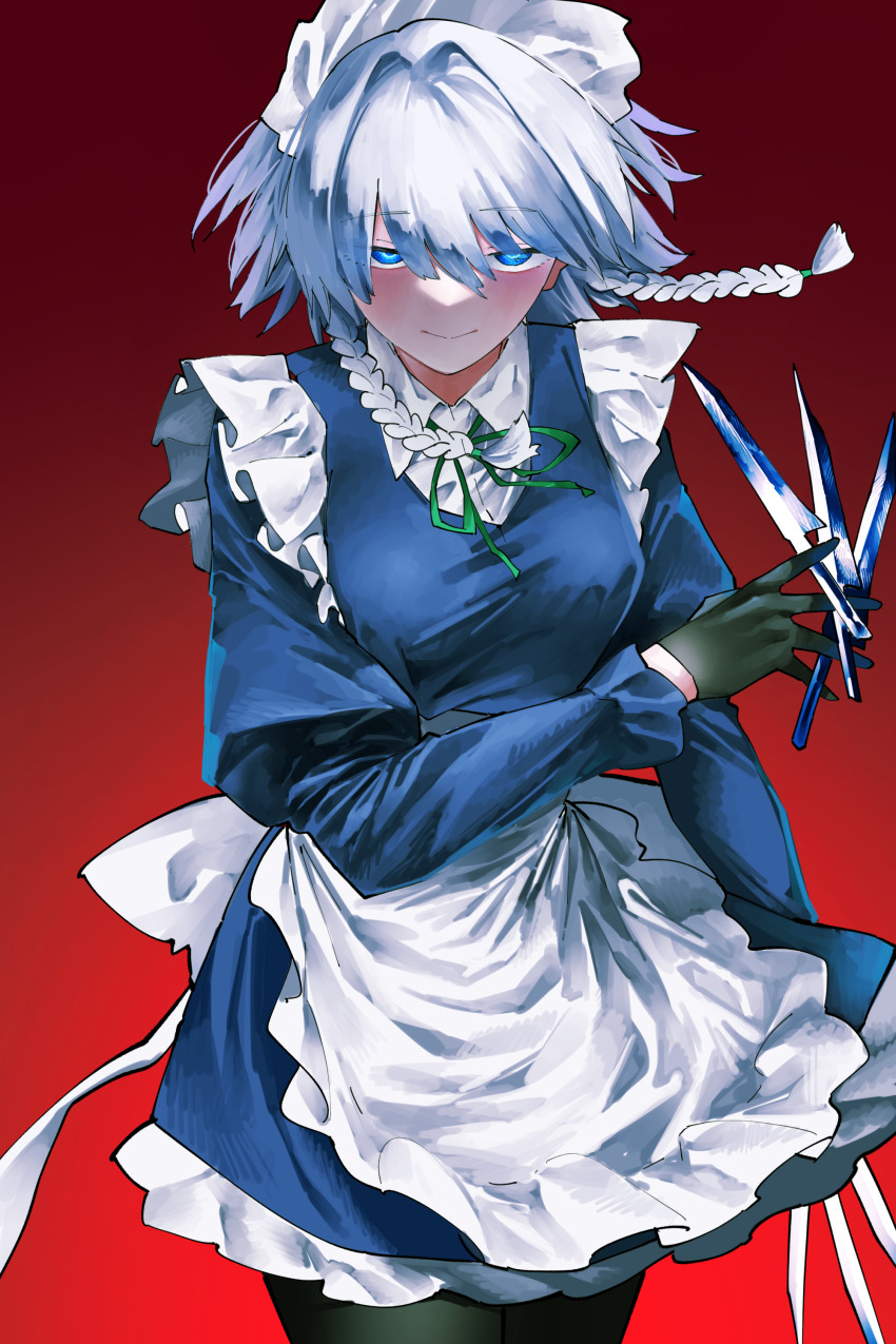 1girl absurdres apron between_fingers black_gloves black_pantyhose blue_dress blush braided_sidelock breasts commentary_request dress gloves green_ribbon grey_hair hair_intakes highres holding holding_knife izayoi_sakuya knife knives_between_fingers light_smile long_sleeves looking_at_viewer maid maid_headdress medium_breasts neck_ribbon pantyhose red_background ribbon short_hair solo touhou vivo_(vivo_sun_0222) white_apron
