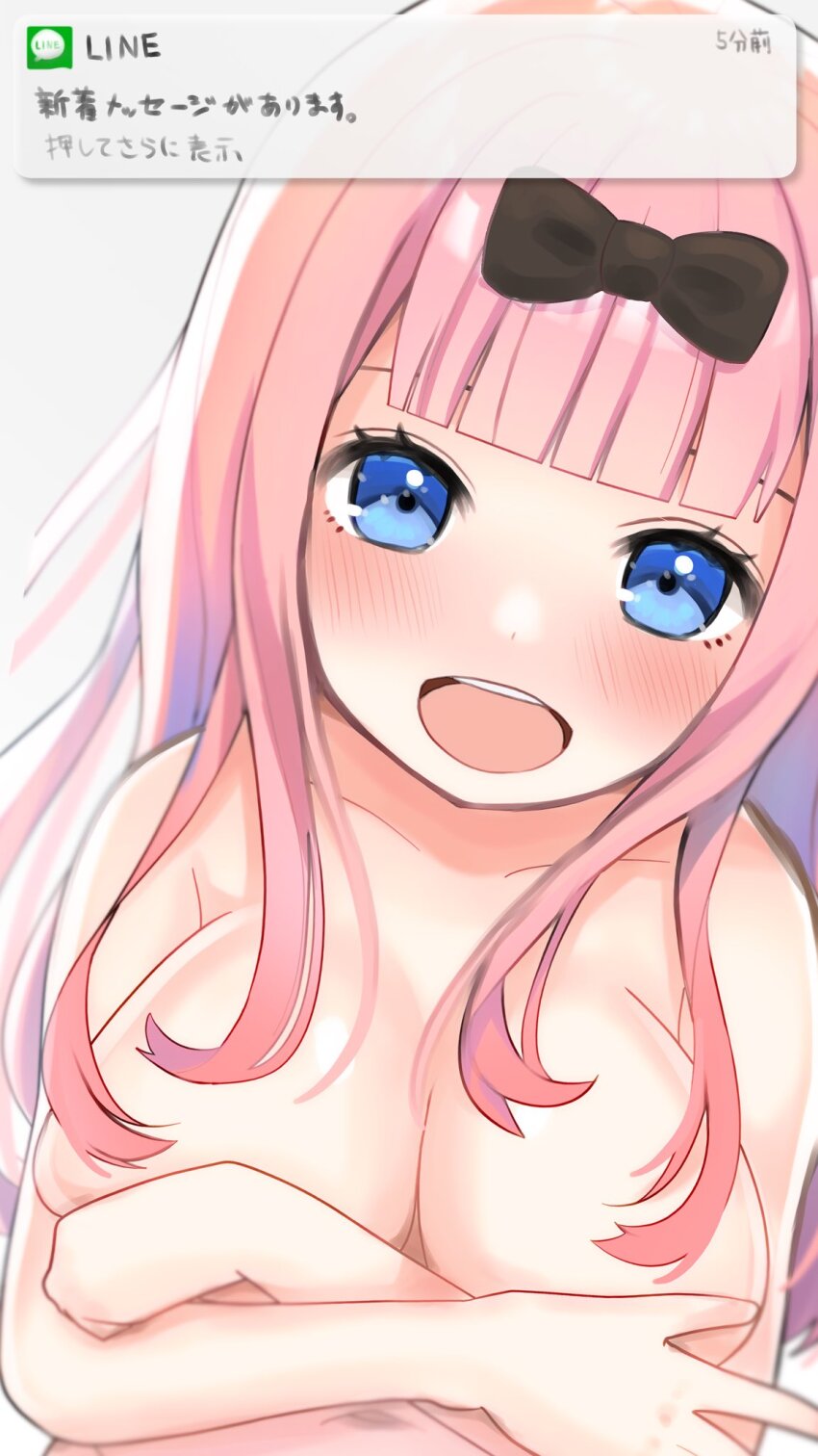 1girl black_bow blue_eyes blunt_bangs blush bow breasts commentary_request covering_breasts covering_privates fujiwara_chika grey_background hair_bow highres kaguya-sama_wa_kokurasetai_~tensai-tachi_no_renai_zunousen~ kurosaki_coco large_breasts line_(naver) long_hair nude open_mouth pink_hair simple_background smile solo teasing teeth translation_request upper_body upper_teeth_only