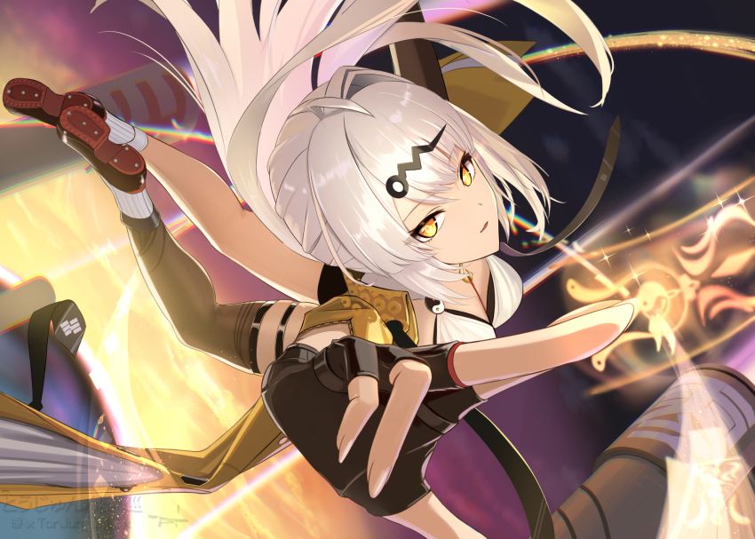1girl black_gloves black_thighhighs breasts elbow_gloves eyebrows_hidden_by_hair fingerless_gloves fingernails gloves hair_ornament hairpin hand_focus high_heels highres holding_ofuda large_breasts light_smile looking_at_viewer open_mouth single_elbow_glove single_thighhigh solo sunlight sunset thigh_strap thighhighs thighs torjun_111 white_hair yellow_eyes yixuan_(zenless_zone_zero) zenless_zone_zero