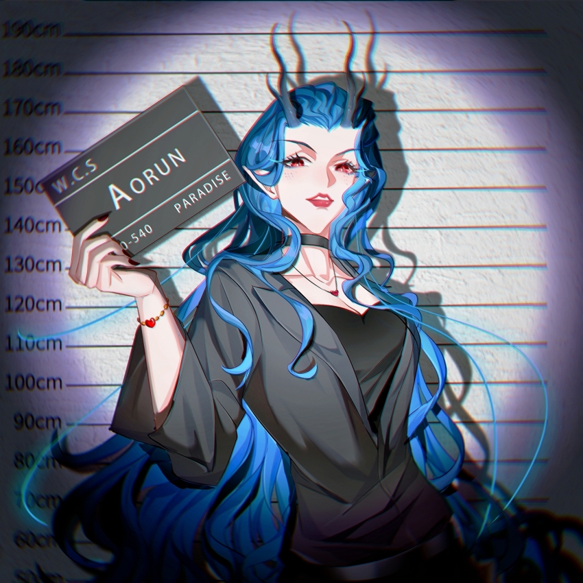1girl ao_run_(nezha_zhi_motong_jiangshi) black_robe blue_hair bracelet dragon_girl dragon_horns heart heart-shaped_gem heart_bracelet heart_necklace highres holding holding_sign horns jewelry long_hair necklace nezha_zhi_motong_jiangshi pointy_ears red_eyes robe shenjudongmandabanban sign solo very_long_hair