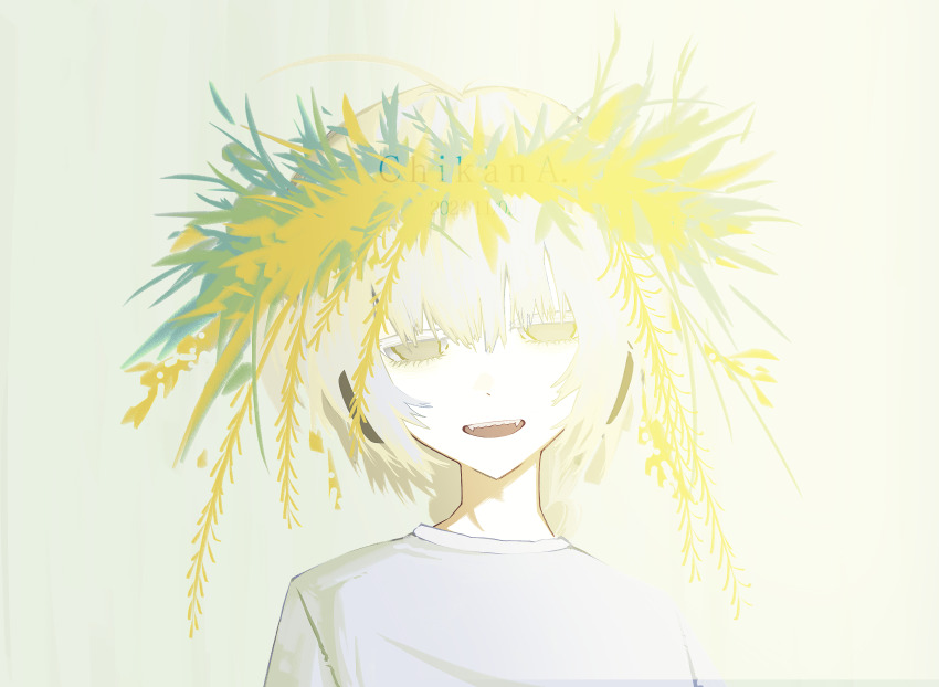 1girl absurdres artist_name chikana. chinese_commentary colored_eyelashes commentary_request dated fangs head_wreath highres looking_at_viewer open_mouth pale_skin portrait sekka_yufu shirt short_hair simple_background smile solo teeth upper_teeth_only utau white_hair white_shirt yellow_background yellow_eyes