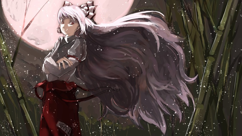 1girl amatou3 arm_garter bamboo buckle crossed_arms female_focus floating_hair fujiwara_no_mokou hair_ribbon long_hair moon moonlight night red_eyes ribbon silver_hair solo touhou very_long_hair wind