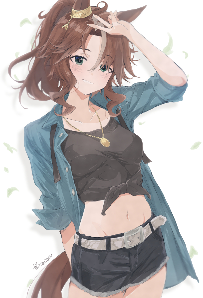 1girl animal_ears belt black_shirt black_shorts blue_jacket breasts brown_hair commentary_request highres horse_ears horse_girl horse_tail jacket jewelry kannagiray looking_at_viewer medium_breasts mejiro_palmer_(umamusume) midriff multicolored_hair navel open_clothes open_jacket pendant shirt short_hair shorts smile solo streaked_hair tail tied_shirt umamusume white_belt white_hair