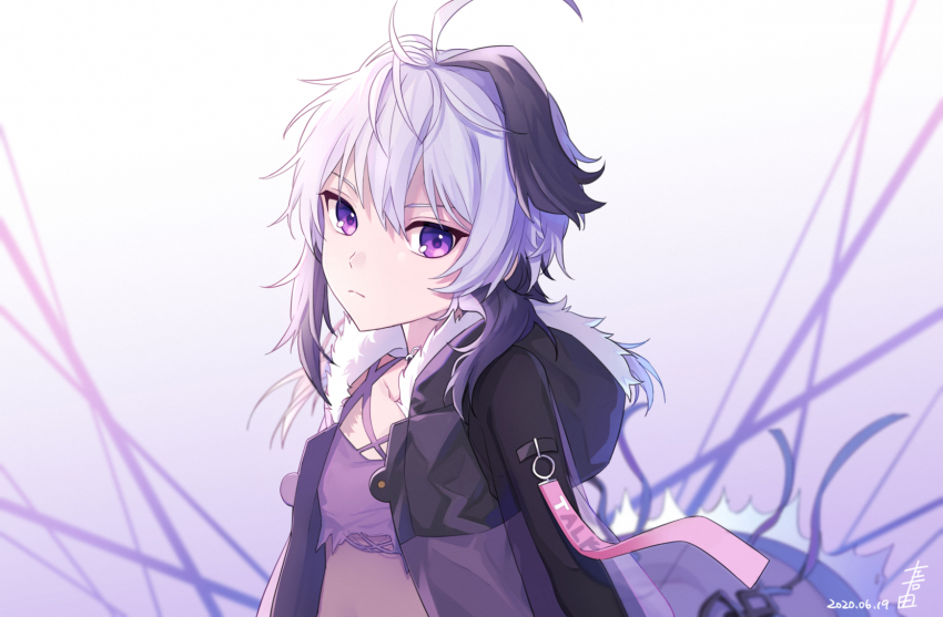 1girl antenna_hair black_hair black_jacket closed_mouth collarbone crop_top dated flower_(gynoid_talk) flower_(vocaloid) fur-trimmed_jacket fur_trim gradient_background hair_between_eyes highres jacket looking_at_viewer messy_hair multicolored_hair open_clothes open_jacket purple_background purple_eyes purple_shirt see-through_clothes serious shirt short_hair_with_long_locks solo streaked_hair suiso_sn3 vocaloid white_background white_hair