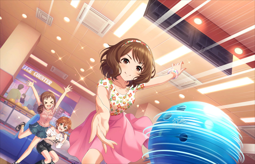 &gt;_&lt; ball belt bowling bowling_ball brown_eyes brown_hair drill_hair game_cg hairband idolmaster idolmaster_cinderella_girls idolmaster_cinderella_girls_starlight_stage indoors jewelry motion_lines nagatomi_hasumi necklace official_art ohara_michiru pink_skirt short_shorts shorts skirt yoshioka_saki