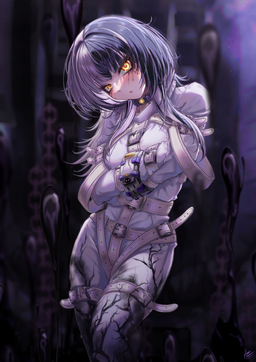 1girl absurdres alternate_costume black_hair bodysuit bound bound_arms closed_mouth highres hololive hololive_english long_hair looking_at_viewer makeup multicolored_hair runny_makeup shiori_novella slime_(substance) solo split-color_hair straitjacket virtual_youtuber white_bodysuit yellow_eyes zolomon_(jarvis_lin)