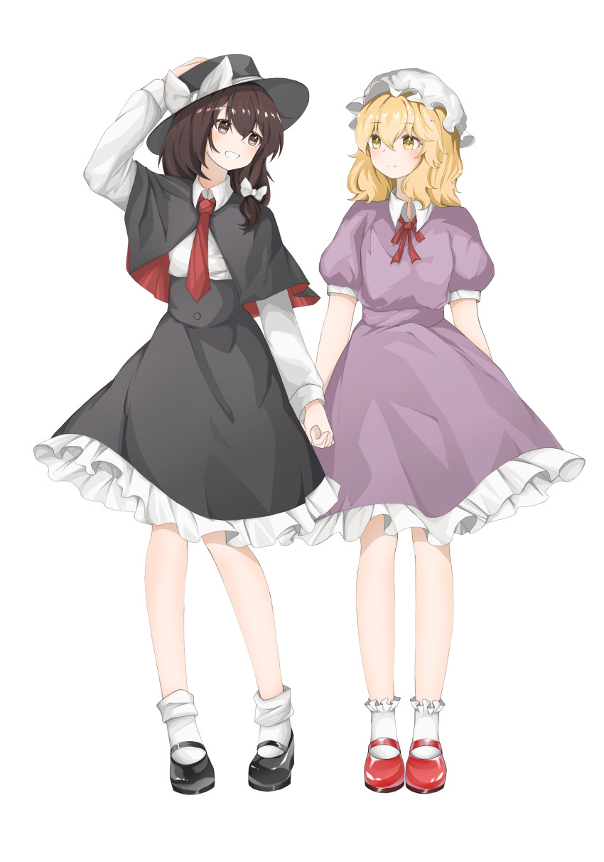 2girls absurdres black_capelet black_hat black_shoes black_skirt blonde_hair bobby_socks bow brown_eyes brown_hair capelet closed_mouth collared_shirt commentary dress fedora frilled_skirt frilled_socks frills full_body hair_between_eyes hand_on_own_hat hat hat_bow hat_ribbon high-waist_skirt highres holding_hands long_sleeves looking_at_another maribel_hearn mary_janes medium_skirt mob_cap multiple_girls neck_ribbon necktie open_mouth puffy_short_sleeves puffy_sleeves purple_dress red_necktie red_ribbon red_shoes ribbon shirt shoes short_sleeves simple_background skirt smile socks standing symbol-only_commentary touhou usami_renko white_background white_bow white_hat white_ribbon white_shirt white_socks wu_yu_wanwan yellow_eyes