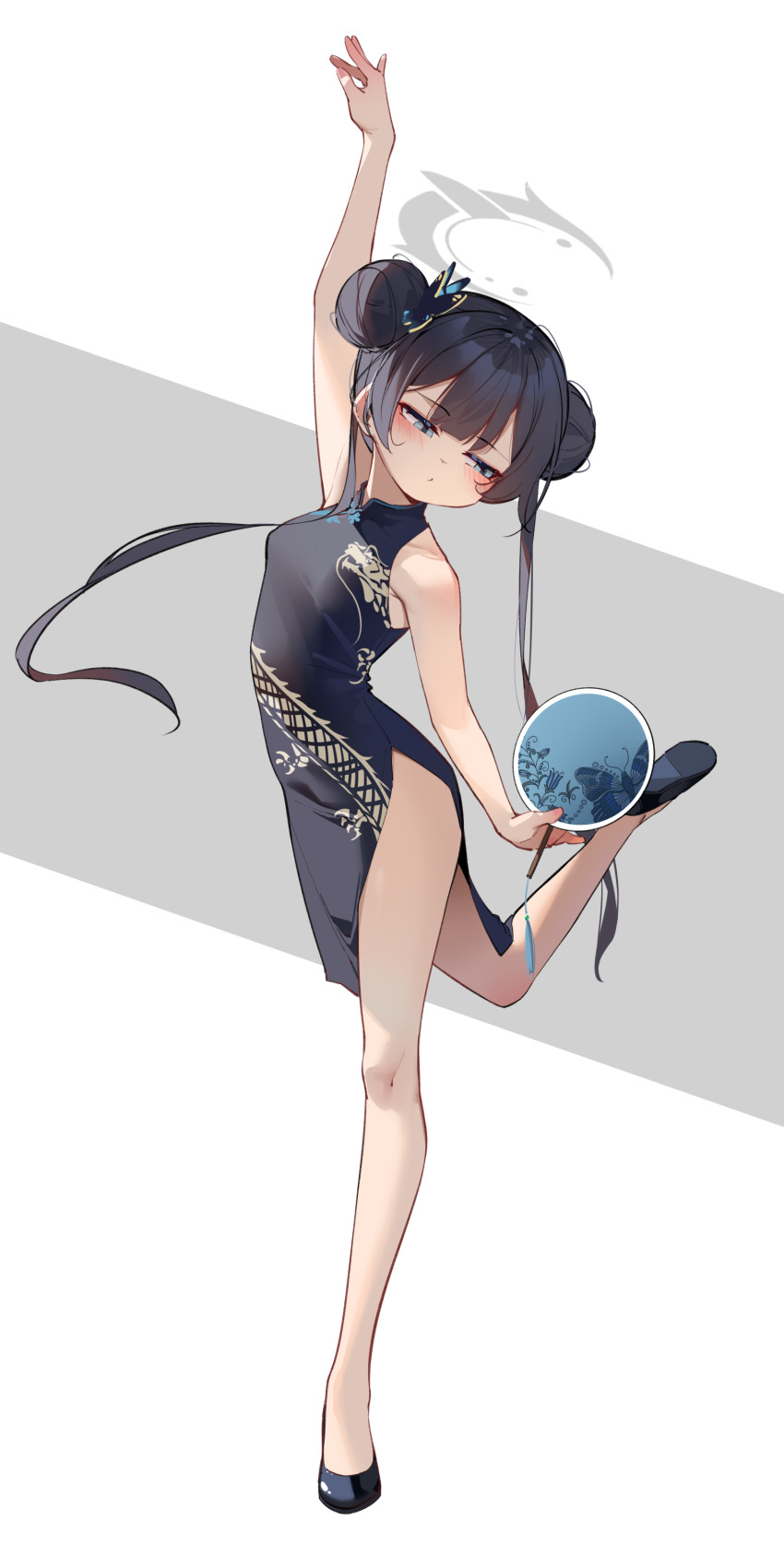 1girl absurdres arm_up bare_arms bare_shoulders black_dress black_hair black_shoes blue_archive blush butterfly_hair_ornament china_dress chinese_clothes double_bun dragon_print dress grey_eyes hair_between_eyes hair_bun hair_ornament hand_fan highres holding holding_fan kisaki_(blue_archive) long_hair looking_to_the_side painterliuhao shoes sidelocks solo standing standing_on_one_leg twintails