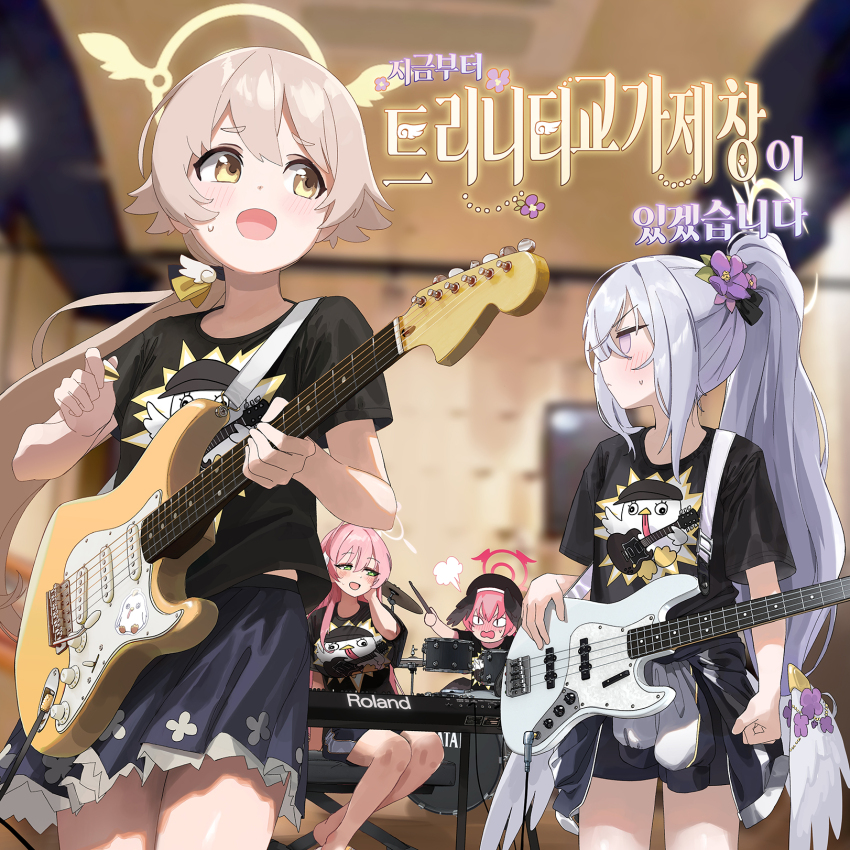 &lt;|&gt;_&lt;|&gt; 4girls :d azusa_(blue_archive) bass_guitar black_hat black_shirt black_shorts black_skirt blue_archive blurry blurry_background blush closed_mouth drum drum_set drumsticks fender_jazz_bass flower green_eyes grey_hair guitar hair_flower hair_ornament halo hanako_(blue_archive) hat head_wings hifumi_(blue_archive) high_ponytail highres holding holding_drumsticks holding_instrument instrument keyboard_(instrument) koharu_(blue_archive) korean_text light_brown_hair long_hair looking_at_another low_wings make-up_work_club_(blue_archive) mo_ne multiple_girls music open_mouth peroro_(blue_archive) pink_hair playing_instrument ponytail puff_of_air purple_eyes purple_flower red_halo shirt short_sleeves shorts sitting skirt smile t-shirt translation_request white_wings wings yellow_eyes