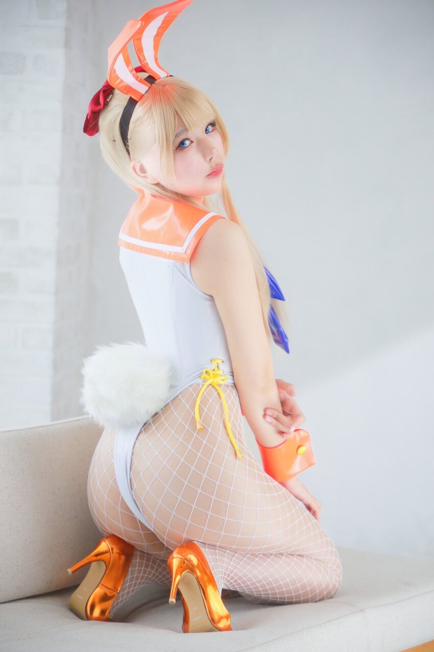 1girl aino_minako ass bishoujo_senshi_sailor_moon blonde_hair blue_eyes cosplay cosplay_photo high_heels highres leotard long_hair madokacos photo_(medium) playboy_bunny rabbit_ears rabbit_tail real_life sailor_venus sailor_venus_(cosplay) thong_leotard