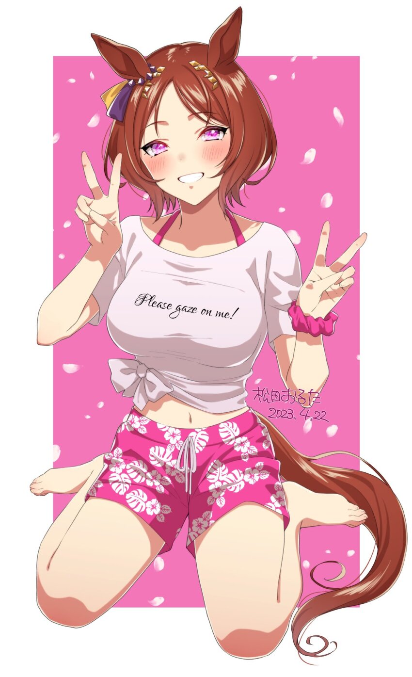 1girl animal_ears artist_name barefoot blush breasts brown_hair dated double_v drawstring floral_print full_body gaze_on_me!_outfit_(umamusume) grin hair_ornament hands_up hibiscus_print highres horse_ears horse_girl horse_tail leaf_print looking_at_viewer male_swimwear matuda_(matudayazo) medium_breasts midriff navel petals pink_eyes pink_male_swimwear pink_swim_trunks print_male_swimwear print_swim_trunks print_swimsuit sakura_laurel_(umamusume) scrunchie shirt short_sleeves sitting smile solo swim_trunks swimsuit tail tied_shirt umamusume v wariza white_shirt wrist_scrunchie