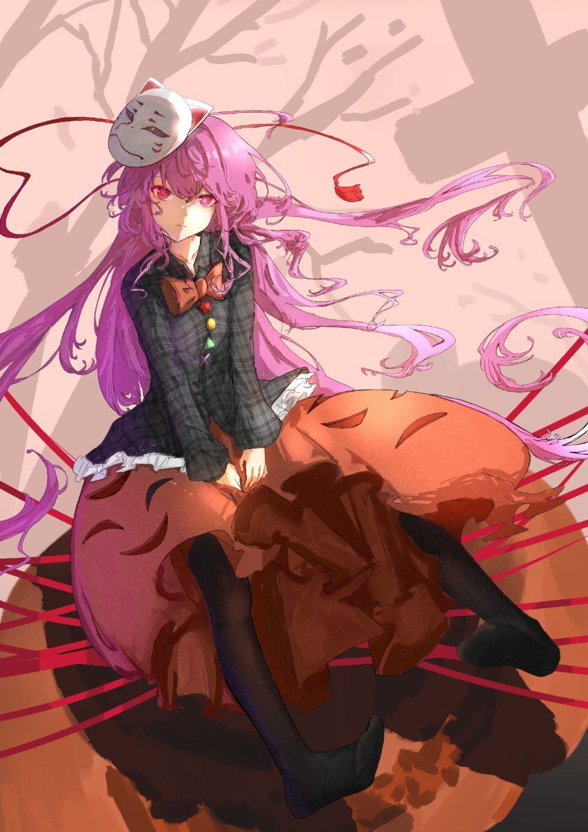 1girl black_thighhighs bow bowtie breasts bubble_skirt expressionless fox_mask hat hata_no_kokoro highres ko-omote_mask long_hair long_sleeves looking_at_viewer mask mask_on_head noh_mask pink_eyes pink_hair plaid_clothes plaid_shirt red_eyes red_ribbon ribbon sengyo shirt skirt solo thighhighs touhou very_long_hair