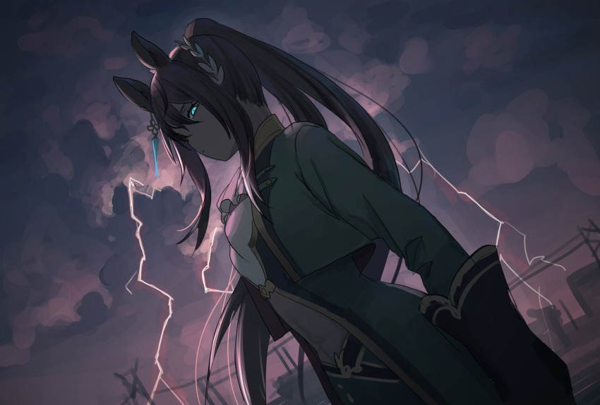 1girl animal_ears black_hair blue_eyes dark-skinned_female dark_skin dutch_angle ear_ornament from_side green_jacket hair_between_eyes hair_ornament highres horse_ears horse_girl jacket lightning long_hair long_sleeves looking_at_viewer midriff ponytail solo symboli_kris_s_(umamusume) tensen_(dotted_line) umamusume