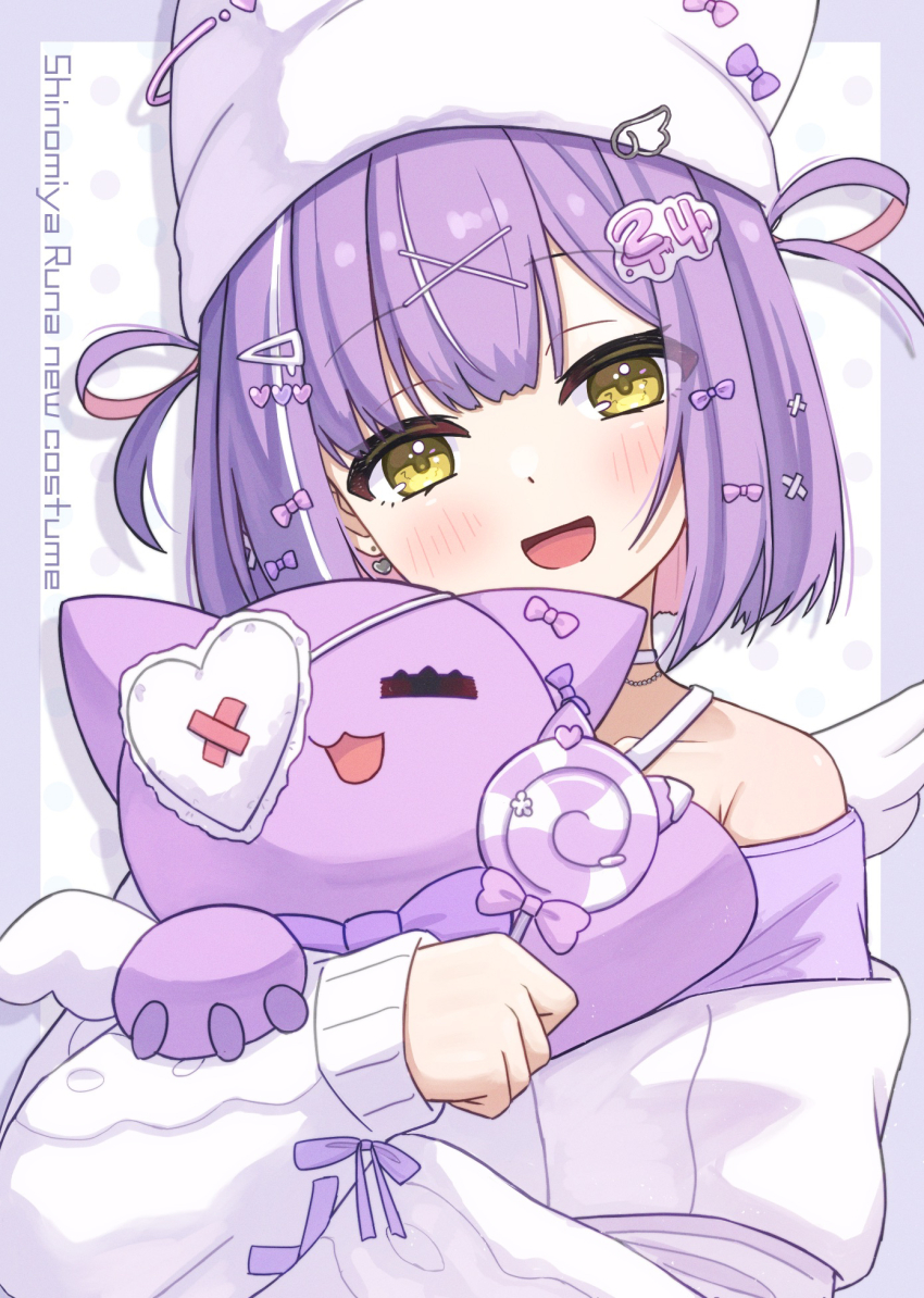 1girl anku beanie blush bow candy cardigan choker colored_inner_hair earrings eyepatch food hair_bow hair_ornament hair_rings hairpin hat head_tilt highres holding holding_candy holding_food holding_lollipop holding_stuffed_toy jewelry lollipop multicolored_hair multiple_hairpins open_mouth parted_bangs pink_hair purple_hair purple_shirt shinomiya_runa shinomiya_runa_(4th_costume) shirt single_bare_shoulder single_off_shoulder solo stuffed_toy swirl_lollipop too_many_hair_ornaments two_side_up virtual_youtuber vspo! white_cardigan white_choker white_hat wings x_hair_ornament yellow_eyes