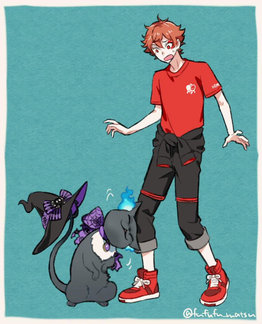 ace_trappola blue_background blue_eyes commentary_request creature funuyu grim_(twisted_wonderland) hat highres looking_at_animal looking_down night_raven_college_gym_uniform orange_hair red_shirt shirt short_hair simple_background standing twisted_wonderland witch_hat