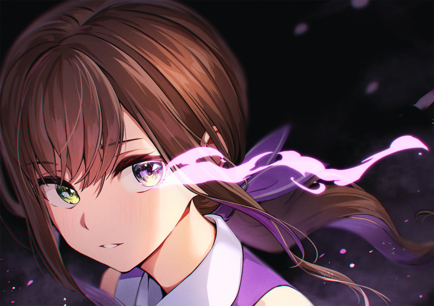 1girl brown_hair colored_inner_hair enogu eye_trail flaming_eye glowing glowing_eyes highres iwamotochou_geinousha kagawa_ichigo light_trail long_hair looking_at_viewer multicolored_hair natsume_haru official_art parted_lips ponytail portrait purple_theme solo virtual_youtuber