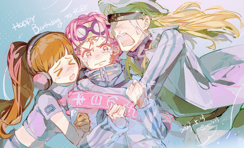 &gt;_&lt; 1girl 2boys blonde_hair blunt_bangs character_name commentary crop_top crying dated eyewear_on_head happy_birthday headband headphones helmeppo hibari_(one_piece) high_collar highres hug koby_(one_piece) long_hair multiple_boys nasix23 one_piece pink_hair ponytail scar scar_on_face short_hair sunglasses symbol-only_commentary twitter_username