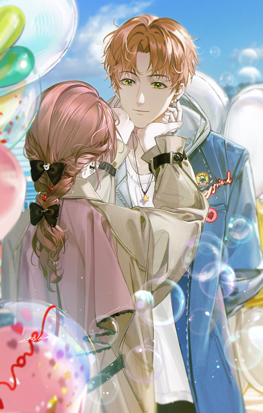 1boy 1girl arms_behind_back balloon bear_hair_ornament belt belt_buckle black_belt black_bow blue_jacket blue_sky bow bow_earrings braid brown_coat bubble buckle cape closed_mouth clothes_writing cloud coat collarbone collared_coat collared_jacket cowboy_shot day earrings face-to-face fingernails floating_earring from_behind green_eyes grey_hood hair_bow hair_ornament hands_on_another&#039;s_cheeks hands_on_another&#039;s_face heart heart_hair_ornament high_collar highres hood hood_down hooded_jacket jacket jewelry kra_(yklazy) lace-trimmed_cape lapel_pin lapels light_and_night_love light_particles long_sleeves necklace notched_lapels orange_hair outdoors pale_skin parted_bangs pink_cape pink_hair protagonist_(light_and_night_love) short_hair signature single_braid sky smile star_(symbol) star_necklace trench_coat wrist_belt xia_mingxing