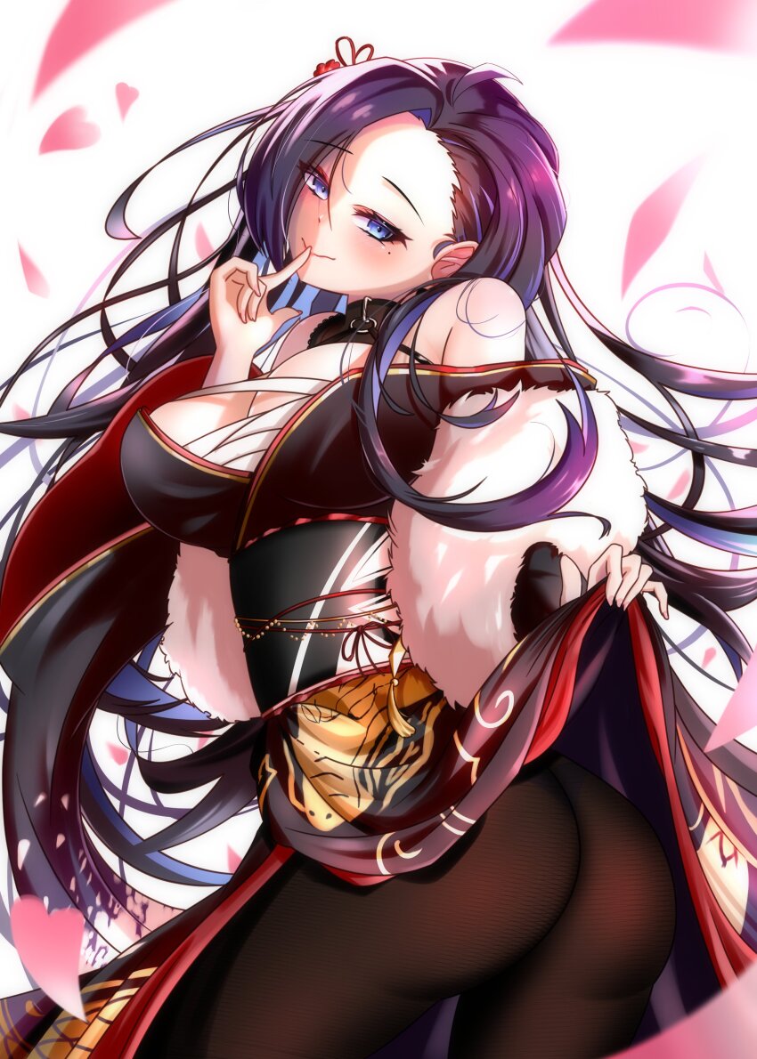 1girl absurdres ass black_kimono blue_eyes blush breasts chest_sarashi clothes_lift finger_to_mouth fur-trimmed_kimono fur_trim highres japanese_clothes kappaako kimono kimono_lift kson large_breasts looking_at_viewer mole mole_under_eye purple_hair sarashi solo virtual_youtuber vshojo
