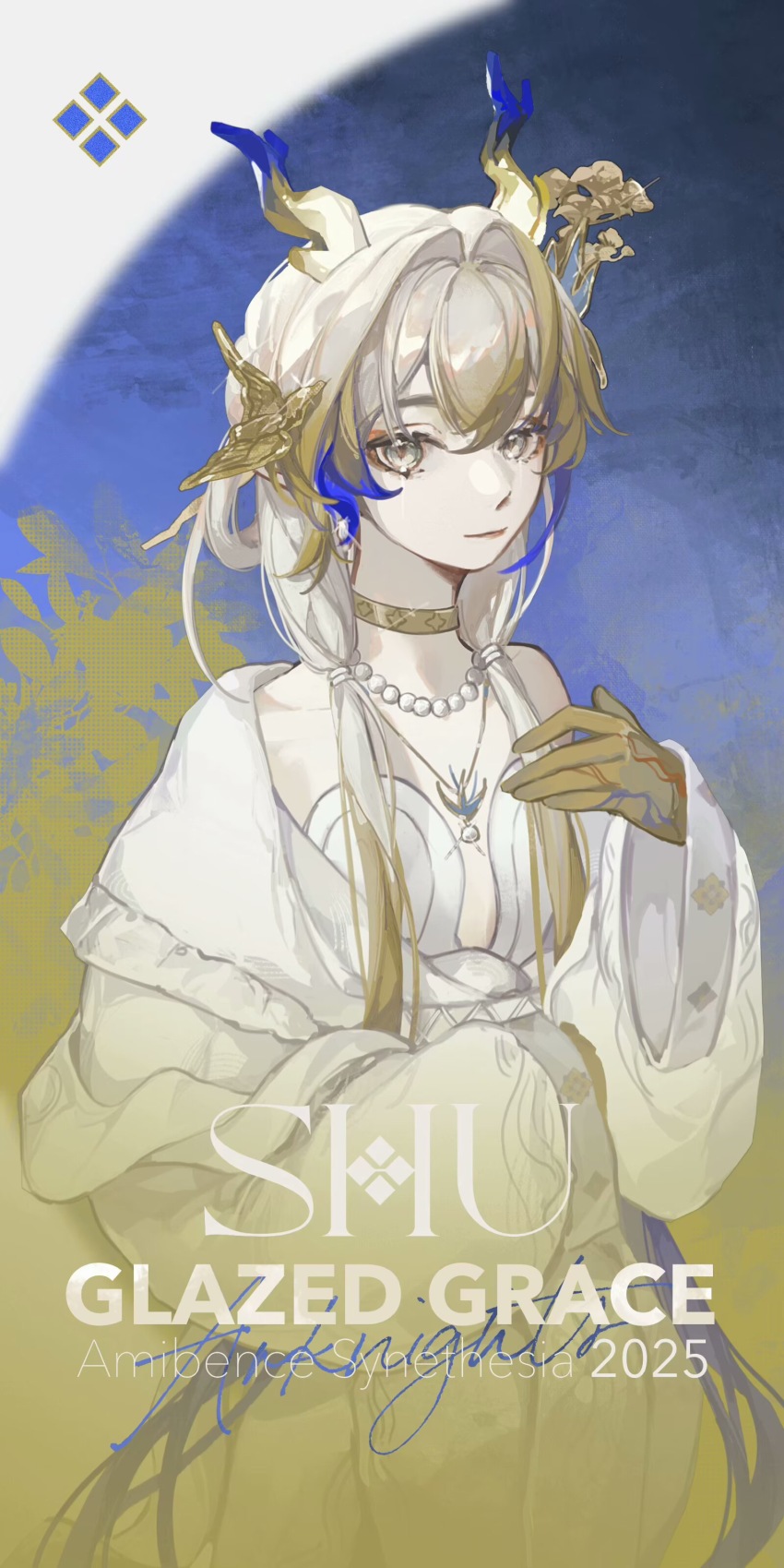 1girl absurdres ambience_synesthesia arknights bare_shoulders blonde_hair blue_hair character_name chinese_commentary choker closed_mouth colored_extremities commentary_request copyright_name dragon_girl dragon_horns dress glint grey_hair hair_ornament highres horns jewelry long_hair long_sleeves multicolored_hair necklace off_shoulder official_alternate_costume pearl_necklace shu_(arknights) shu_(bingwenyuyou)_(arknights) solo very_long_hair white_dress white_hair wide_sleeves yellow_choker yuan_violeta