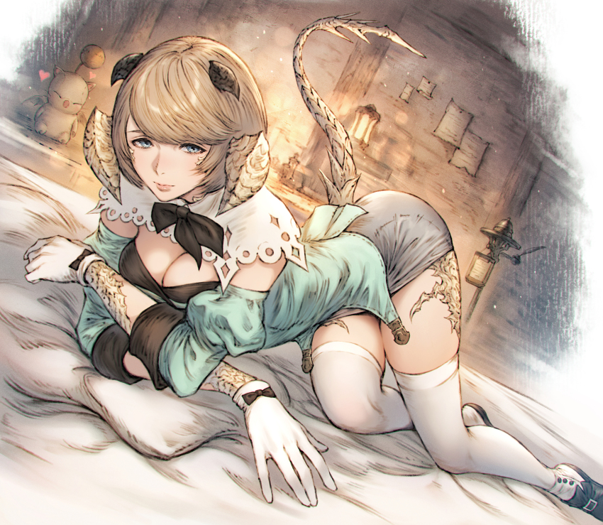 1girl all_fours au_ra black_bow black_bowtie black_shoes black_shorts blonde_hair blue_eyes bow bowtie breasts capelet cleavage crossed_arms detached_sleeves dragon_girl dragon_horns dragon_tail dutch_angle final_fantasy final_fantasy_xiv full_body gloves hatching_(texture) heart highres horns indoors looking_at_viewer makimura_shunsuke moogle multiple_horns scales shoes short_hair shorts solo swept_bangs tail tail_raised thighhighs warrior_of_light_(ff14) white_capelet white_gloves white_thighhighs