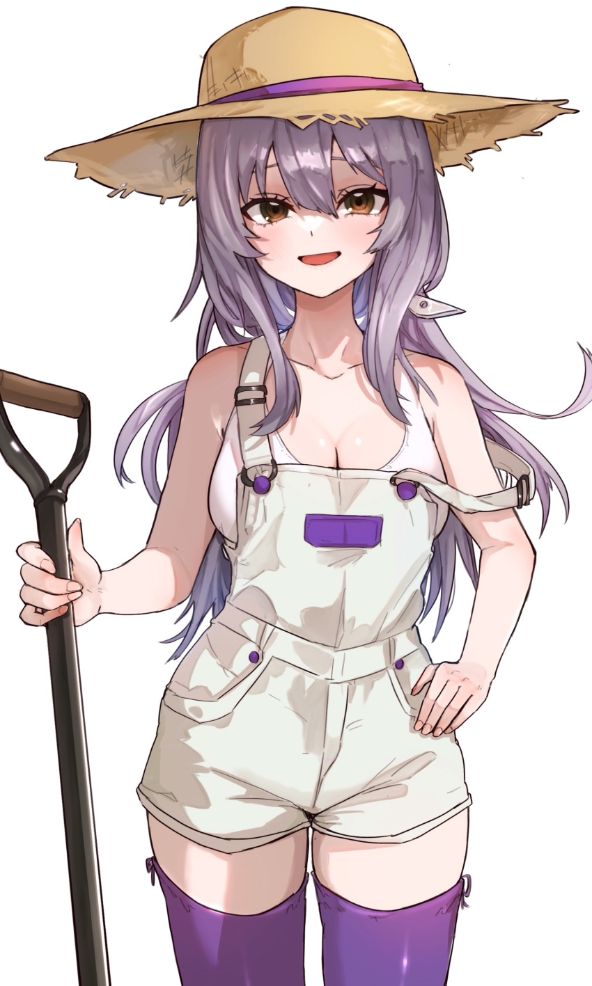 1girl absurdres alternate_costume bare_shoulders breasts brown_eyes cleavage collarbone commentary_request cowboy_shot goddess_of_victory:_nikke grey_hair hand_on_own_hip hat hat_ribbon highres holding holding_shovel kunimoto_rikuya large_breasts long_hair looking_at_viewer off_shoulder open_mouth overall_shorts overalls ribbon scarlet_(nikke) shovel simple_background solo straw_hat tank_top thighhighs white_background white_overalls
