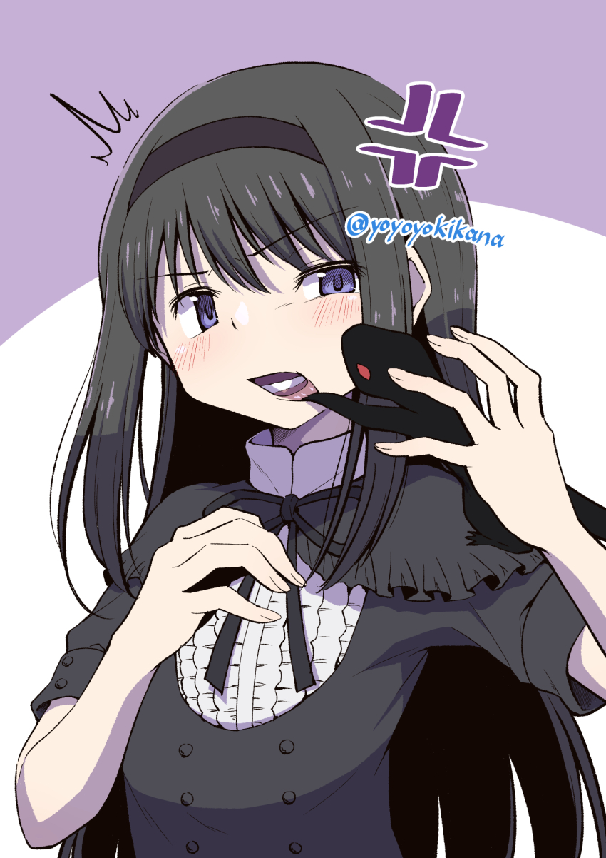 1girl akemi_homura akemi_homura_(black_dress) anger_vein black_dress black_hair black_hairband black_ribbon blush dress fingernails hairband highres lip_pull lizard long_hair mahou_shoujo_madoka_magica mahou_shoujo_madoka_magica:_walpurgis_no_kaiten open_mouth purple_eyes ribbon short_sleeves solo touyu_(yuruyuruto) twitter_username upper_body