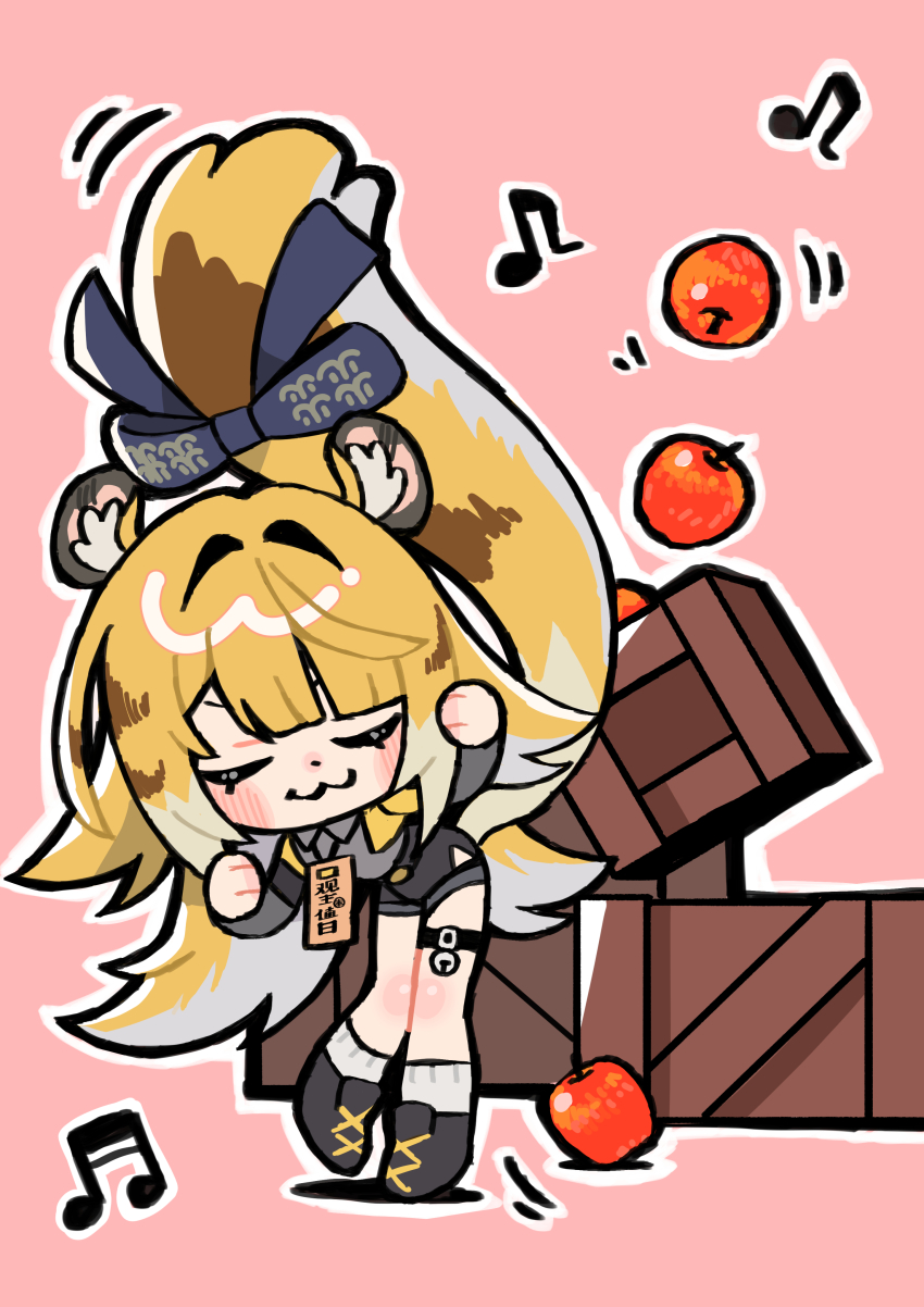 1girl :3 absurdres animal_ears apple black_shorts blonde_hair bow box chibi closed_eyes colored_inner_hair food fruit grey_hair highres jacket ju_fufu long_hair multicolored_hair musical_note pink_background shirt shorts simple_background smile solo tail tail_bow tail_ornament tiger_ears tiger_girl tiger_tail very_long_hair virtual_youtuber zenless_zone_zero