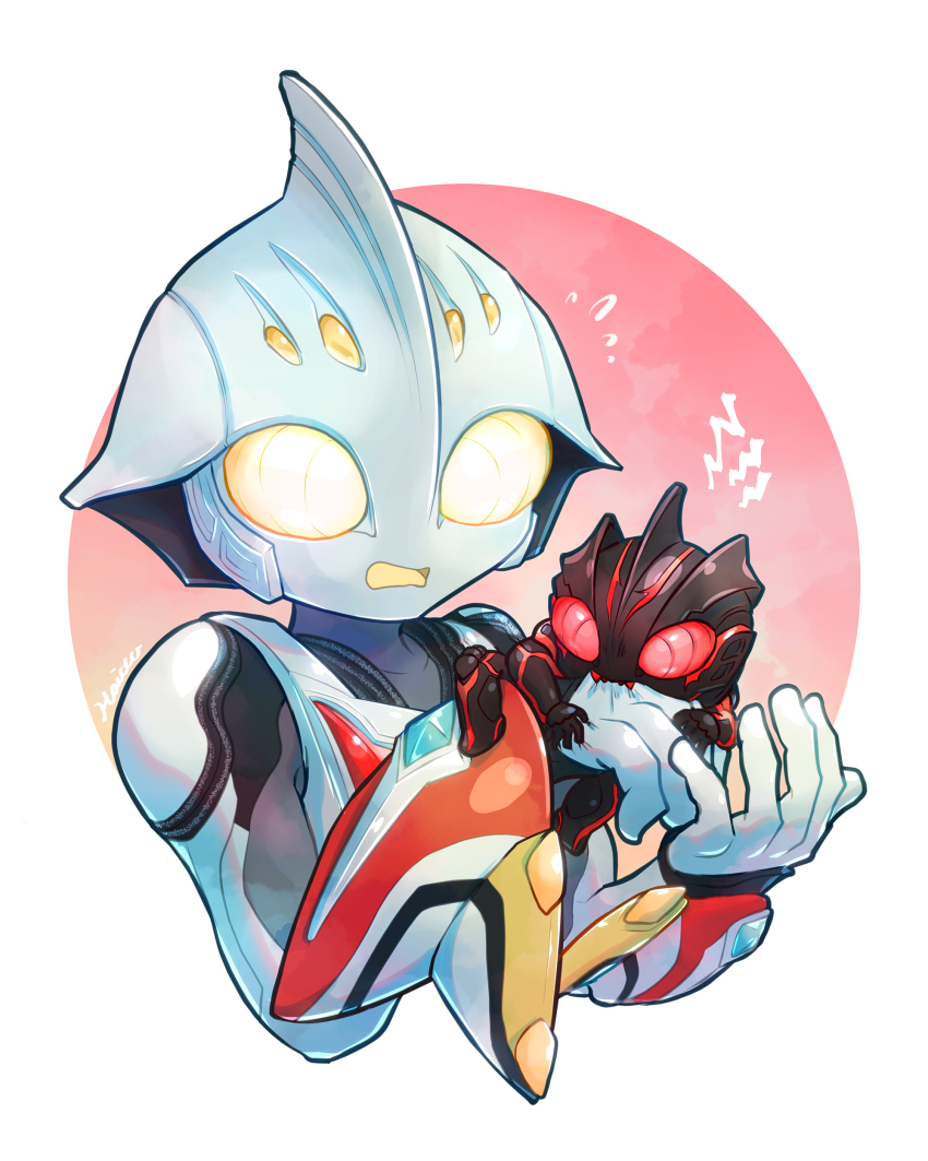 2boys absurdres alien arm_blade biting black_skin colored_skin commentary_request dark_zagi dorsal_fin flying_sweatdrops glowing glowing_eyes grey_skin highres holding holding_mini_person male_focus mini_person multiple_boys pink_background red_eyes red_skin silver_skin tochiringo tokusatsu ultra_series ultraman_nexus ultraman_nexus_(series) ultraman_nexus_anphans vambraces weapon white_background worried yellow_eyes
