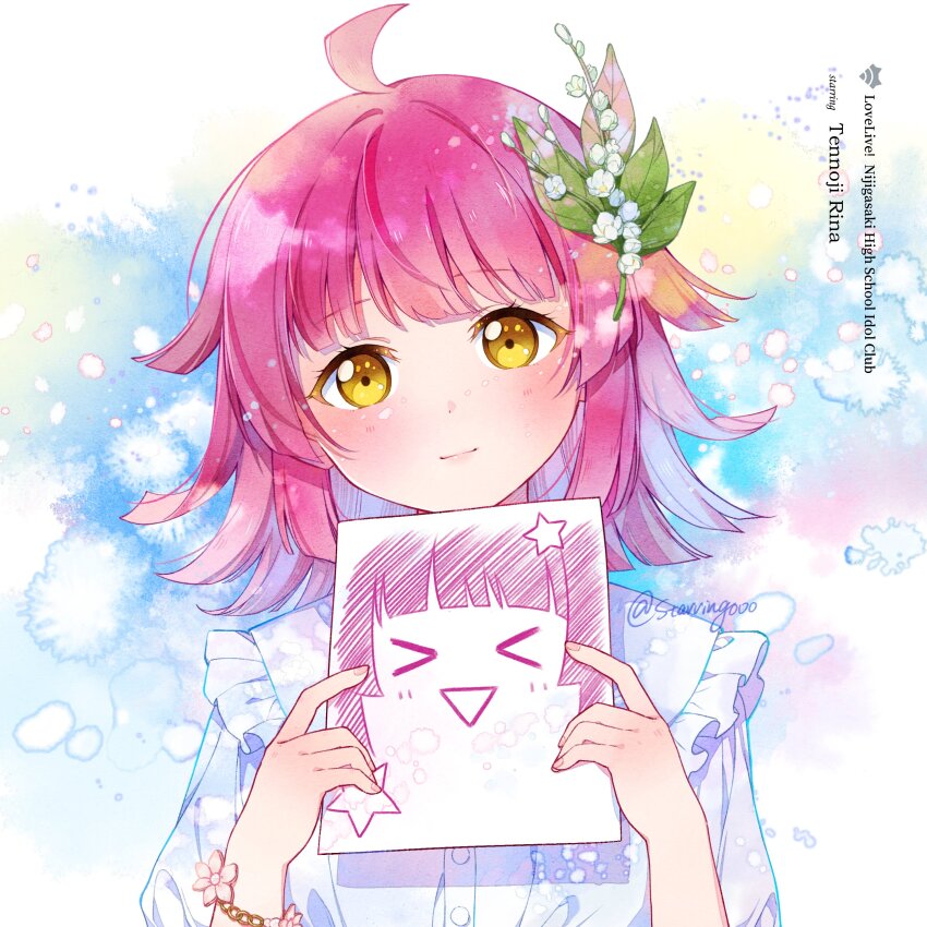 &gt;_&lt; 1girl :d absurdres ahoge blunt_bangs blunt_ends bracelet commentary dress english_text flower flower_bracelet frilled_dress frills hair_flower hair_ornament head_tilt highres holding holding_paper light_blush light_smile lips logo looking_at_viewer love_live! love_live!_nijigasaki_high_school_idol_club open_mouth paper pink_hair rina-chan_board short_hair smile solo star_(symbol) starringooo symbol-only_commentary tennoji_rina triangle_mouth twitter_username watercolor_background watercolor_effect white_dress xd yellow_eyes