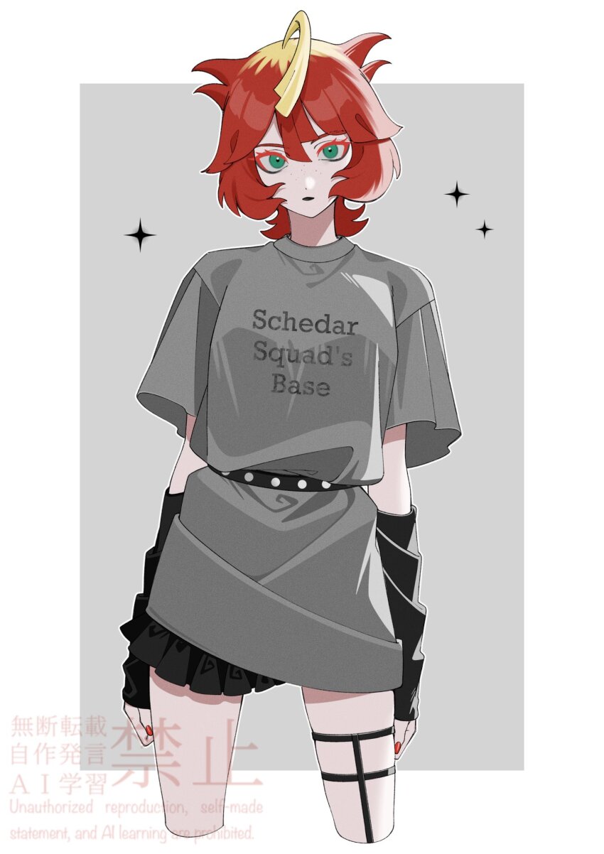 1girl ahoge belt black_skirt blonde_hair closed_mouth detached_sleeves eyelashes freckles green_eyes grey_shirt highres kana_(kanna_runa0620) looking_at_viewer mela_(pokemon) multicolored_hair nintendo pokemon pokemon_sv red_hair red_nails shirt short_hair skirt solo team_star two-tone_hair