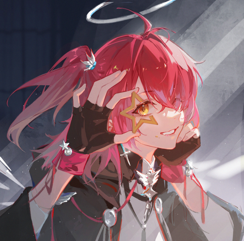 1girl arknights brown_gloves chinese_commentary commentary_request exusiai_(arknights) exusiai_the_new_covenant_(arknights) fingerless_gloves gloves grin hair_over_one_eye halo head_rest highres holding holding_star light_particles long_sleeves looking_at_viewer medium_hair red_hair smile solo star_(symbol) thewintermarket traditional_halo upper_body white_halo