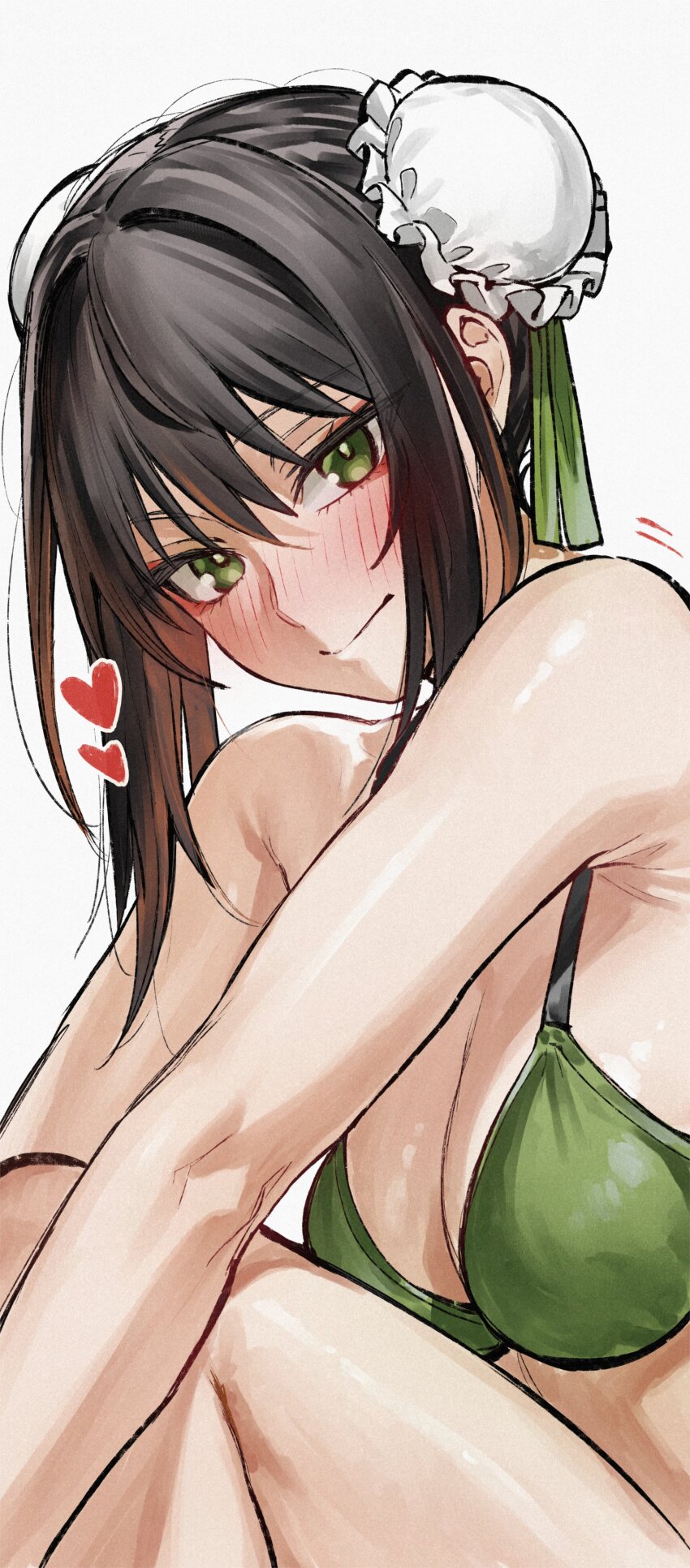 1girl absurdres bare_shoulders bikini black_hair blush breasts bun_cover cleavage commentary double_bun fate/grand_order fate_(series) green_bikini green_eyes green_ribbon hair_bun hair_ribbon highres kamisato_sora large_breasts looking_at_viewer medium_hair qin_liangyu_(fate) ribbon sidelocks smile solo swimsuit symbol-only_commentary thighs