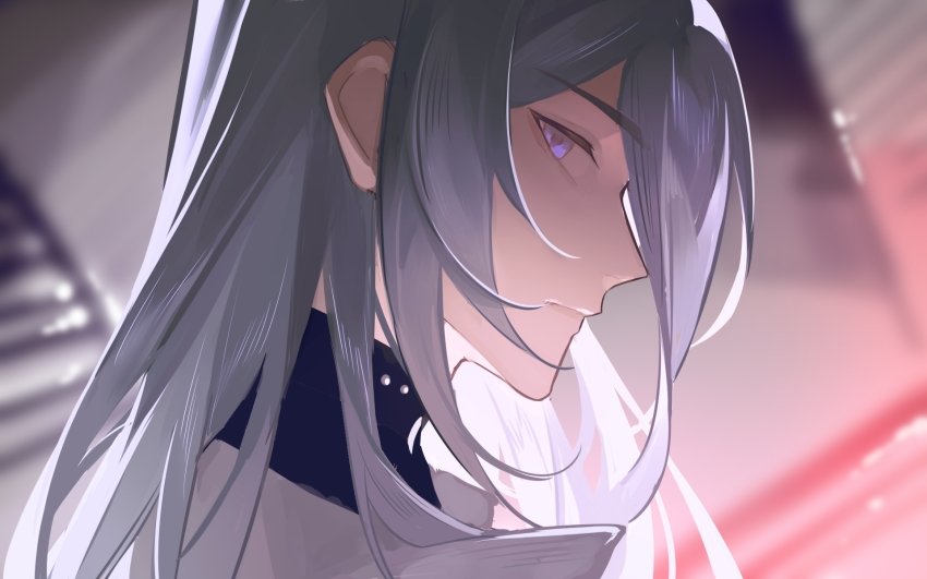 1boy black_shirt blurry blurry_background cael_anselm cael_anselm_(deimortem_era) chinese_commentary closed_mouth fengtu_ad from_side hair_between_eyes highres jacket long_bangs long_hair looking_at_viewer lovebrush_chronicles male_focus portrait profile purple_eyes shirt sideways_glance sideways_mouth solo turtleneck white_hair white_jacket