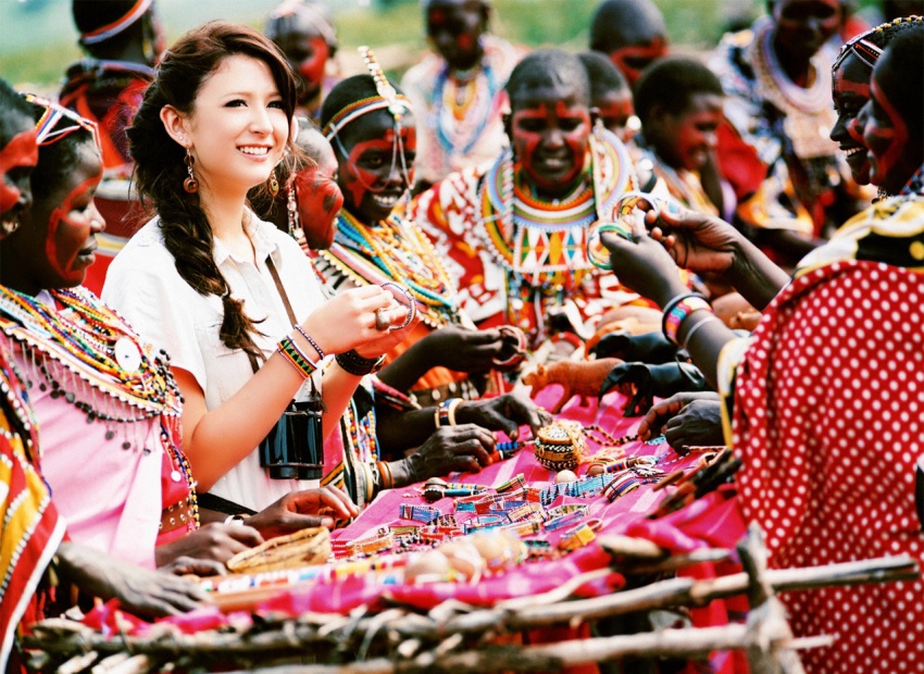 africa belt binoculars dress kenya leah_dizon photo_(medium) tribe