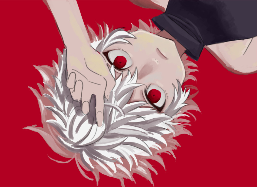 .flow 1girl arm_up black_shirt closed_mouth empty_eyes expressionless eyelashes hair_between_eyes hand_on_forehead light_frown looking_at_viewer portrait red_background red_eyes sabitsuki shirt short_hair shousan_(hno3syo) simple_background sleeveless sleeveless_turtleneck solo turtleneck white_hair