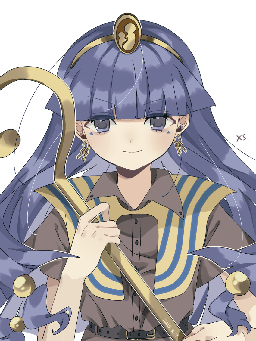 &gt;:) 1girl belt belt_buckle black_belt blue_eyes blue_hair blunt_bangs brown_shirt buckle buttons chinese_commentary closed_mouth collared_shirt commentary_request dated earrings facial_mark gold gold_hairband hairband highres holding holding_scepter jewelry key_earrings long_hair low-tied_long_hair mangren06754 michigami_nareko scepter shirt short_sleeves simple_background smile solo touhou triangle triangle_facial_mark upper_body v-shaped_eyebrows white_background