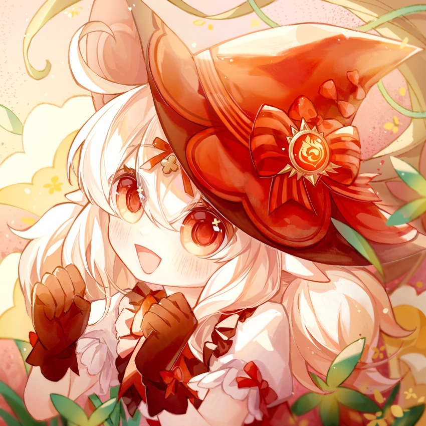 1girl :d black_gloves blonde_hair blush bow chinese_commentary clover_hair_ornament commentary_request cross_in_eye frilled_sleeves frills genshin_impact gloves hair_between_eyes hair_ornament hat hat_bow hat_ribbon highres klee_(blossoming_starlight)_(genshin_impact) klee_(genshin_impact) looking_at_viewer low_twintails mibai_yume official_alternate_costume open_mouth pointy_ears red_bow red_eyes red_hat ribbon short_hair short_sleeves smile solo twintails upper_body witch_hat