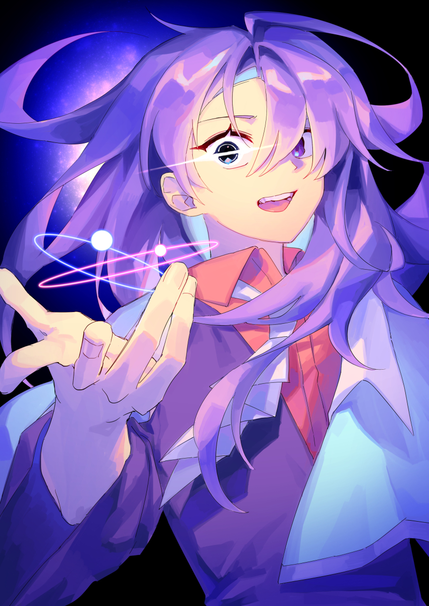 absurdres ascot atom black_background blue_capelet blue_eyes capelet clause_(len&#039;en) coat collared_shirt commentary crazy crazy_smile fingernails floating_clothes floating_hair glowing glowing_eye hair_over_one_eye highres len&#039;en long_hair open_mouth outstretched_hand pink_shirt purple_coat purple_hair re1re133 shirt sidelocks simple_background smile teeth upper_teeth_only white_ascot wide-eyed