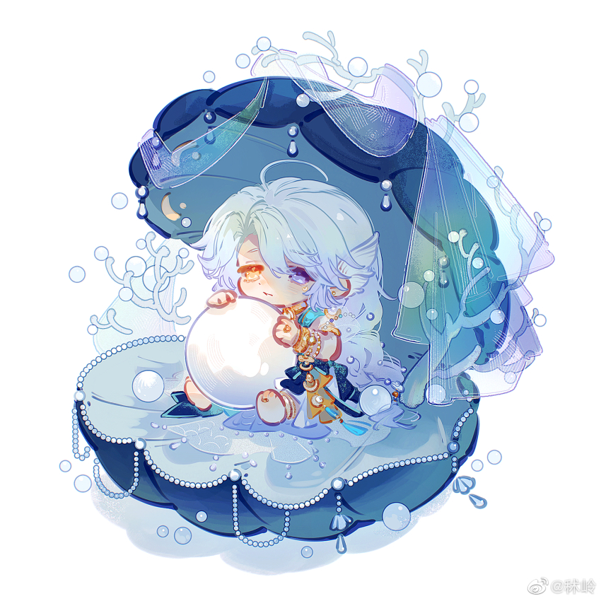 1boy aqua_sash armlet barefoot bracelet cheek_press chibi chibi_only chinese_commentary closed_mouth coral cowlick curtains earrings fins fish_tail gem hair_between_eyes head_fins heterochromia highres holding_orb jewelry long_hair looking_at_viewer male_focus multiple_bracelets necklace pearl_(gemstone) pearl_bracelet pearl_necklace procreate_(medium) purple_eyes ring robe sad seashell see-through_clothes see-through_curtains see-through_shawl shawl shell shuling simple_background sitting solo tail tearing_up the_tale_of_food toe_ring white_background white_hair white_robe yellow_eyes zhenzhu_ri_yue_bei