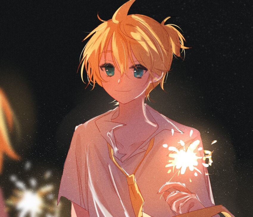 1boy ahoge aqua_eyes blonde_hair blueberry_hedy blurry blurry_foreground collarbone collared_shirt depth_of_field fireworks hair_between_eyes highres holding holding_fireworks kagamine_len male_focus necktie open_collar ponytail shirt short_ponytail short_sleeves smile solo_focus sparkler vocaloid white_shirt yellow_necktie