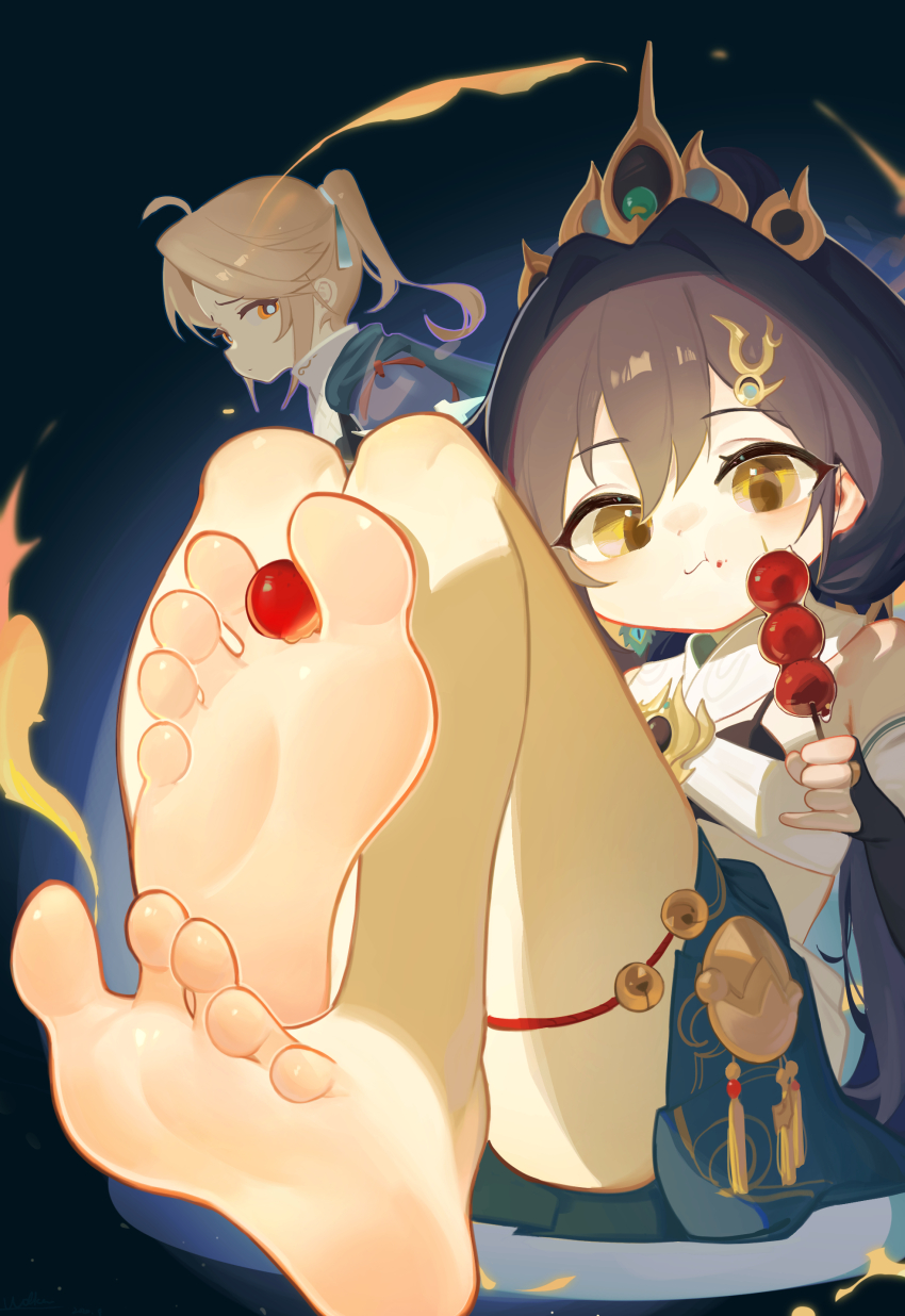 1girl absurdres barefoot black_hair dango eating feet food highres honkai:_star_rail honkai_(series) long_hair looking_at_viewer ponytail soles toes un_ke_yukiovo wagashi yellow_eyes yunli_(honkai:_star_rail)