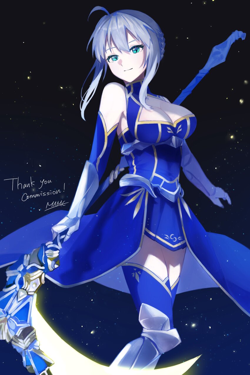 1girl absurdres ahoge alternate_costume armored_boots artoria_pendragon_(fate) artoria_pendragon_(lancer)_(fate) artoria_pendragon_(lancer)_(fate)_(cosplay) bare_shoulders blue_dress blue_sleeves boots breasts cleavage closed_mouth commission cosplay detached_sleeves dress fate/grand_order fate_(series) gauntlets gray_(fate) green_eyes grey_hair hair_between_eyes highres holding holding_scythe holding_weapon large_breasts looking_at_viewer lord_el-melloi_ii_case_files mixed-language_commentary omame_korokor scythe short_hair sidelocks smile weapon