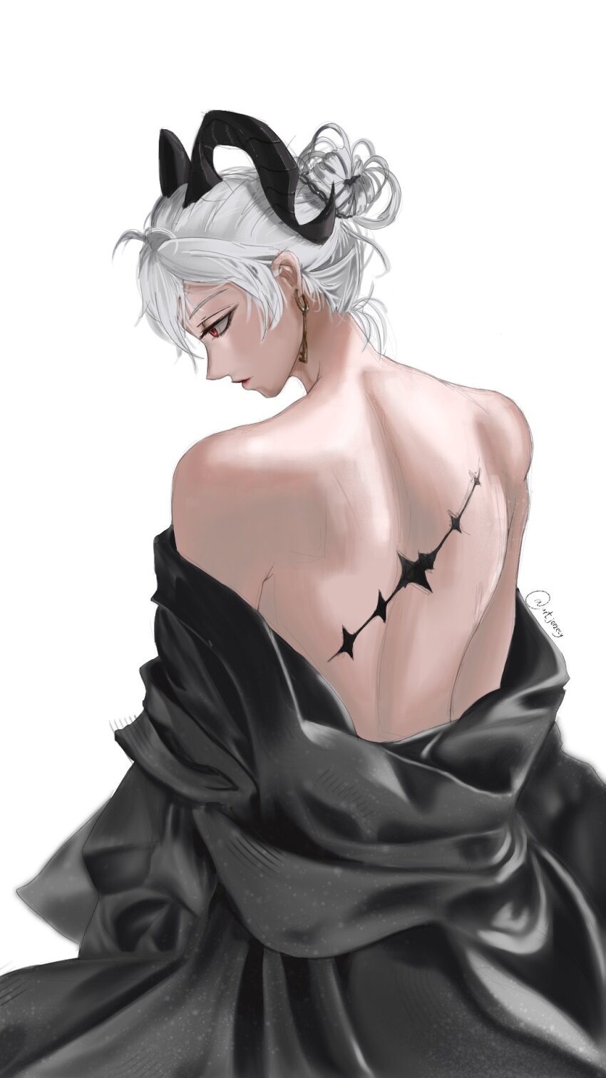 1girl artjerzeey bare_back black_horns black_robe closed_mouth clothes_down commentary curled_horns earrings english_commentary from_behind highres horns jewelry key_earrings median_furrow red_eyes robe short_hair simple_background solo twitter_username white_background wuthering_waves zani_(wuthering_waves)